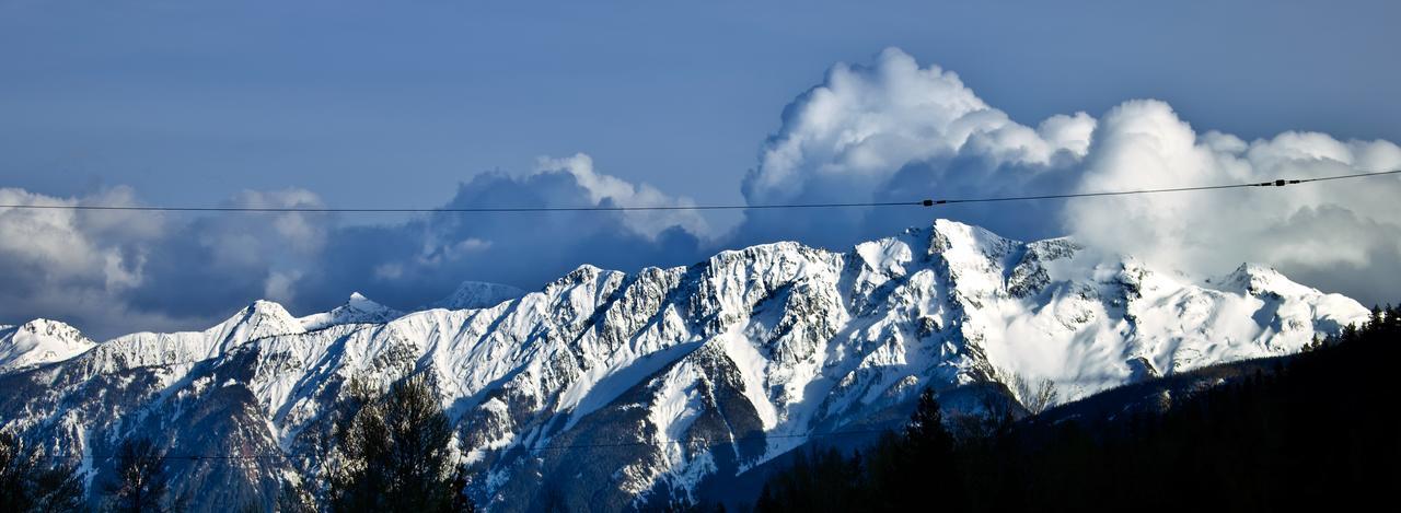 Pemberton Valley 1 Bedroom Suite King Size Bed Wifi Cable Tv Air Conditioning Free Parking Walk To Village Amazing Views Garden Seating Area Esterno foto